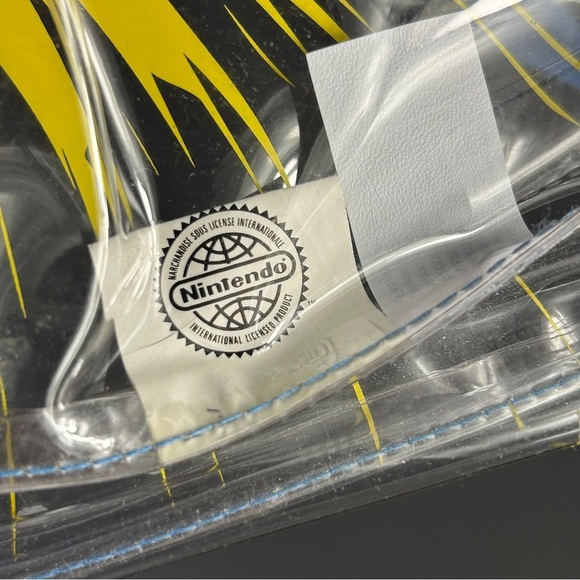 Nintendo Pokémon Clear Bag with Blue Handles - Picture 4 of 5